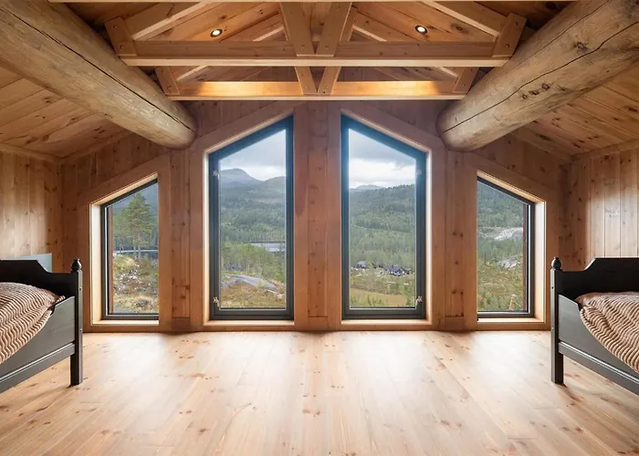 5 Bedroom Beautiful In